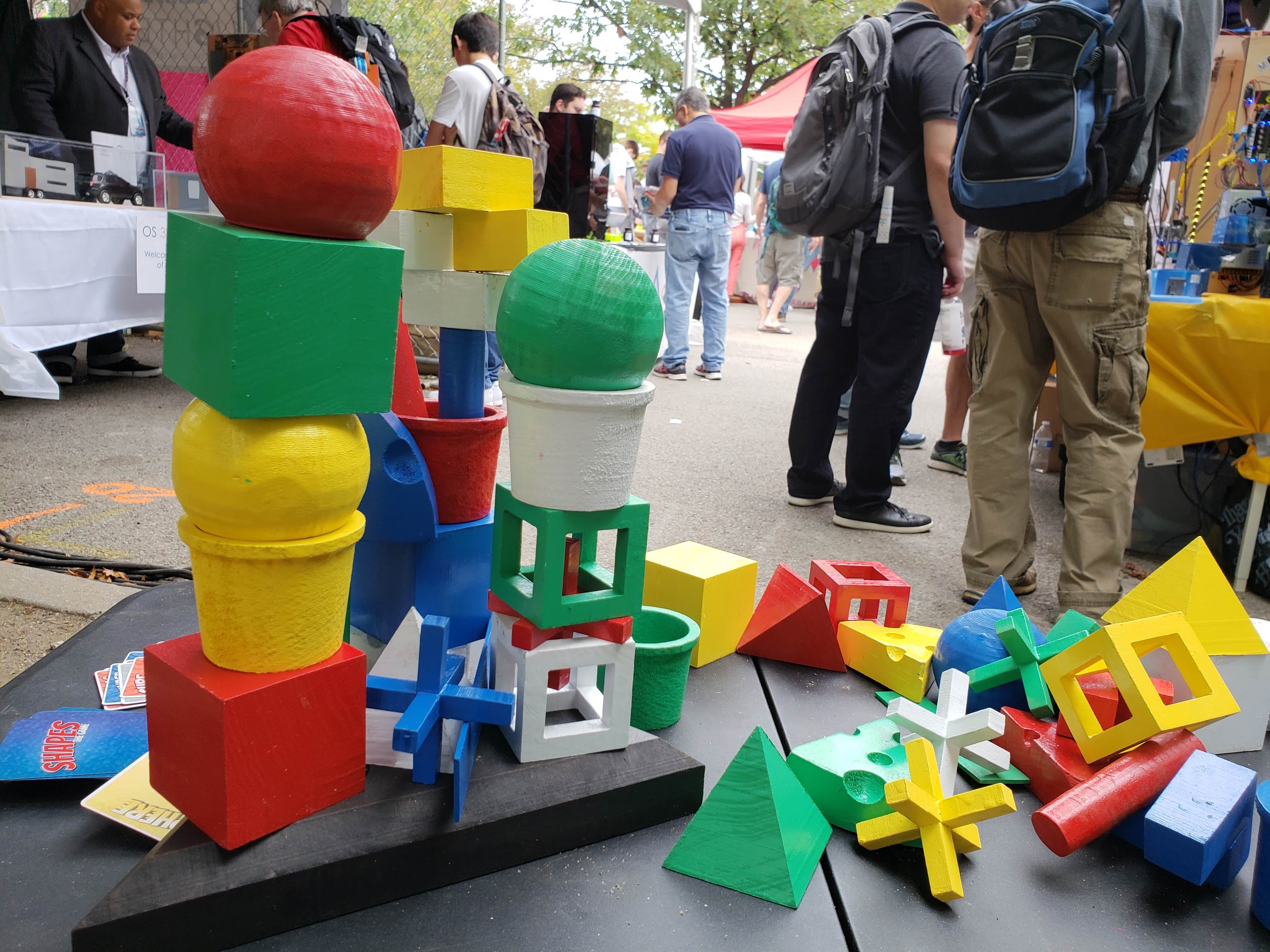 Shapes the Game - A 3D printable shape stacking game with cards project image