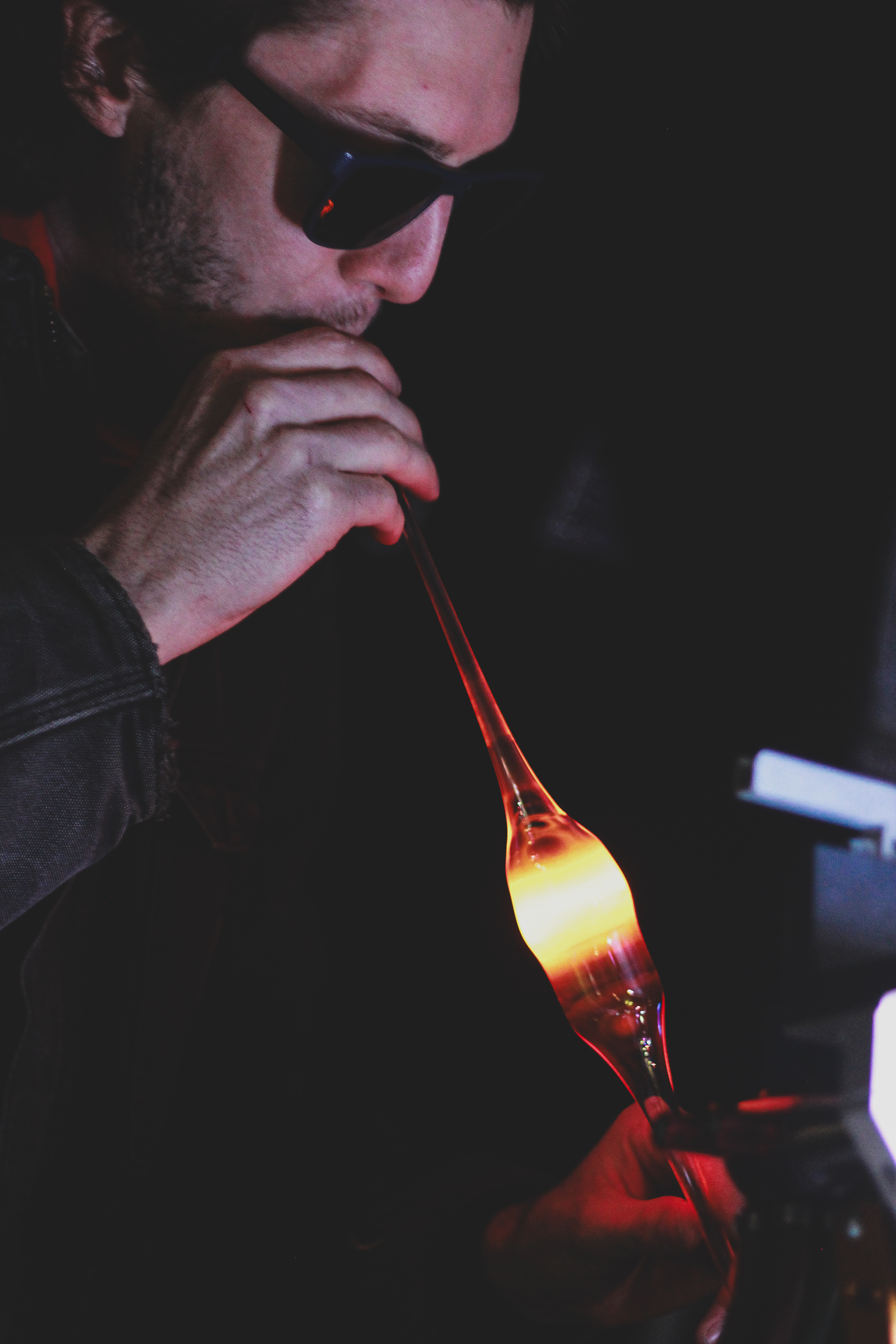 Live Flameworking / Glassblowing by Corey Sadlier (Crazy Diamond Glass) - exhibit detail 2